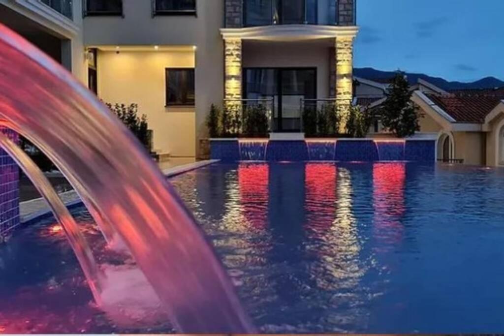 Modern Top Floor Sea View 3Br With Pools, Spa & Fitness Bečići 외부 사진