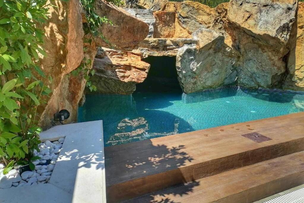 Modern Top Floor Sea View 3Br With Pools, Spa & Fitness Bečići 외부 사진