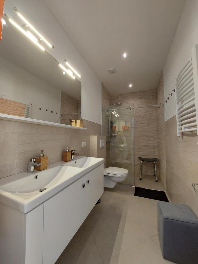 Modern Top Floor Sea View 3Br With Pools, Spa & Fitness Bečići 외부 사진